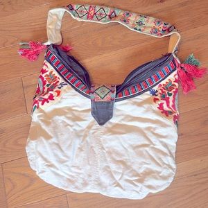 BOHO CHIC PURSE!
